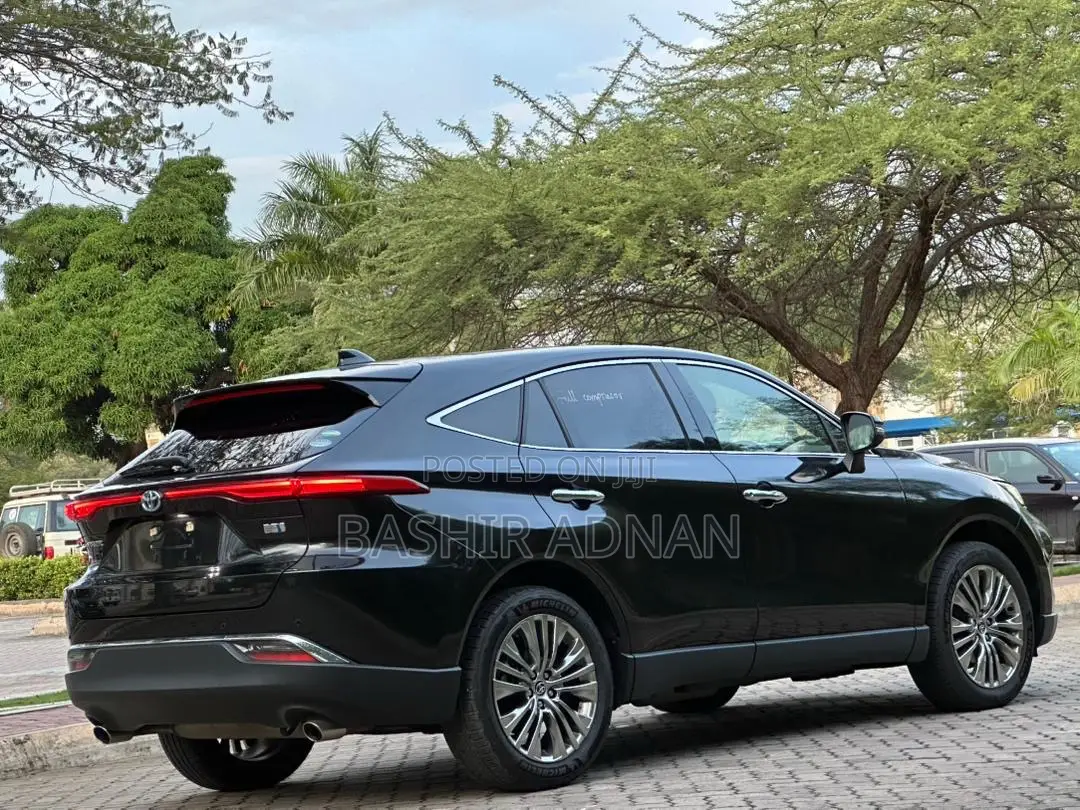Toyota Harrier Hybrid Z 2021 Matt Black