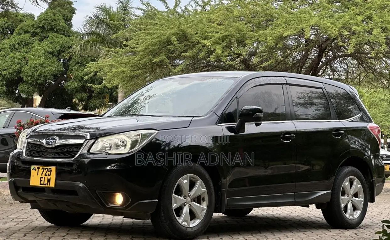 Subaru Forester SV Premium 2014 Black