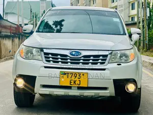 Subaru Forester 2010 White