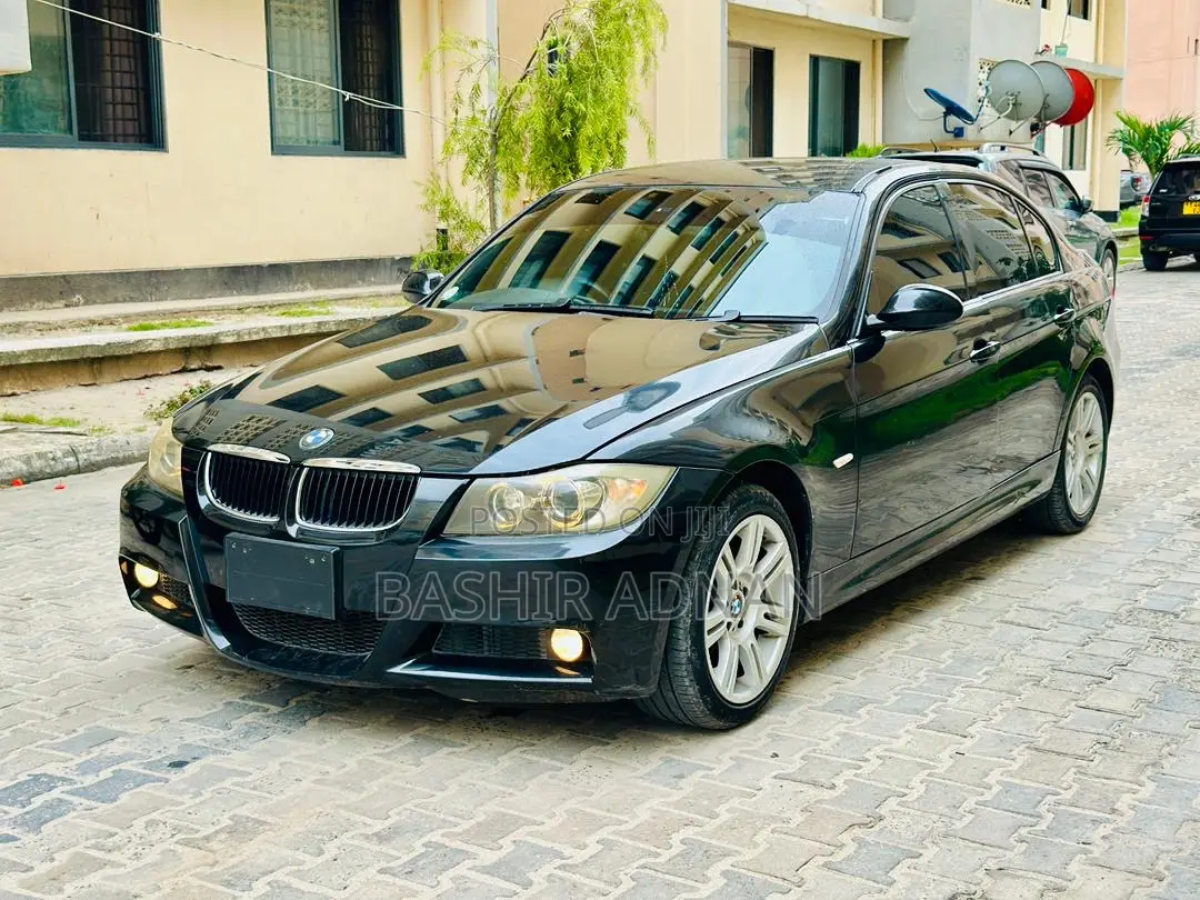 BMW 3 Series 320i RWD 2006 Black