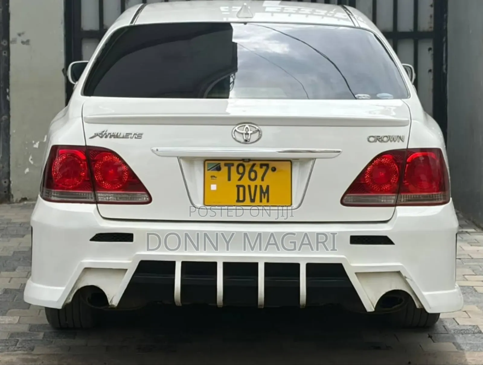 Toyota Crown Royale 2005 White