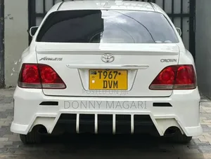 Toyota Crown Royale 2005 White