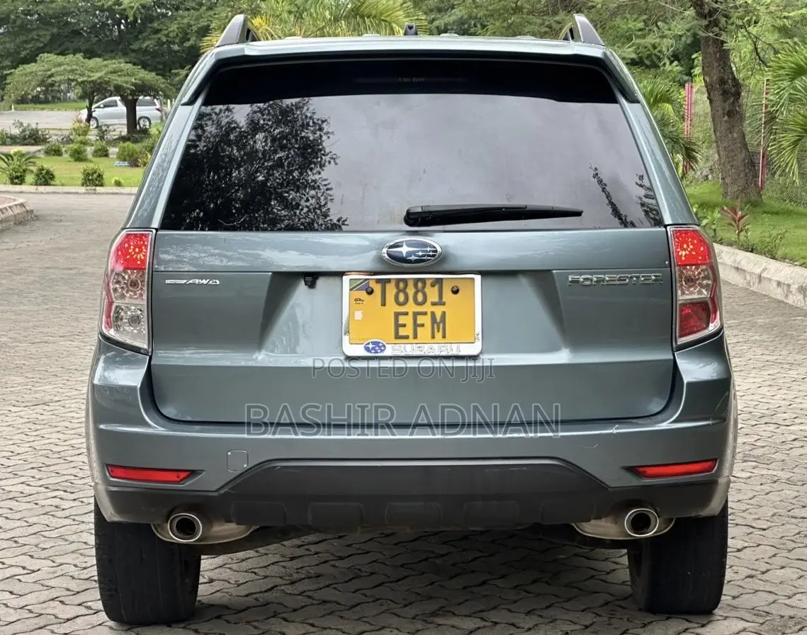 Subaru Forester 2012 Teal