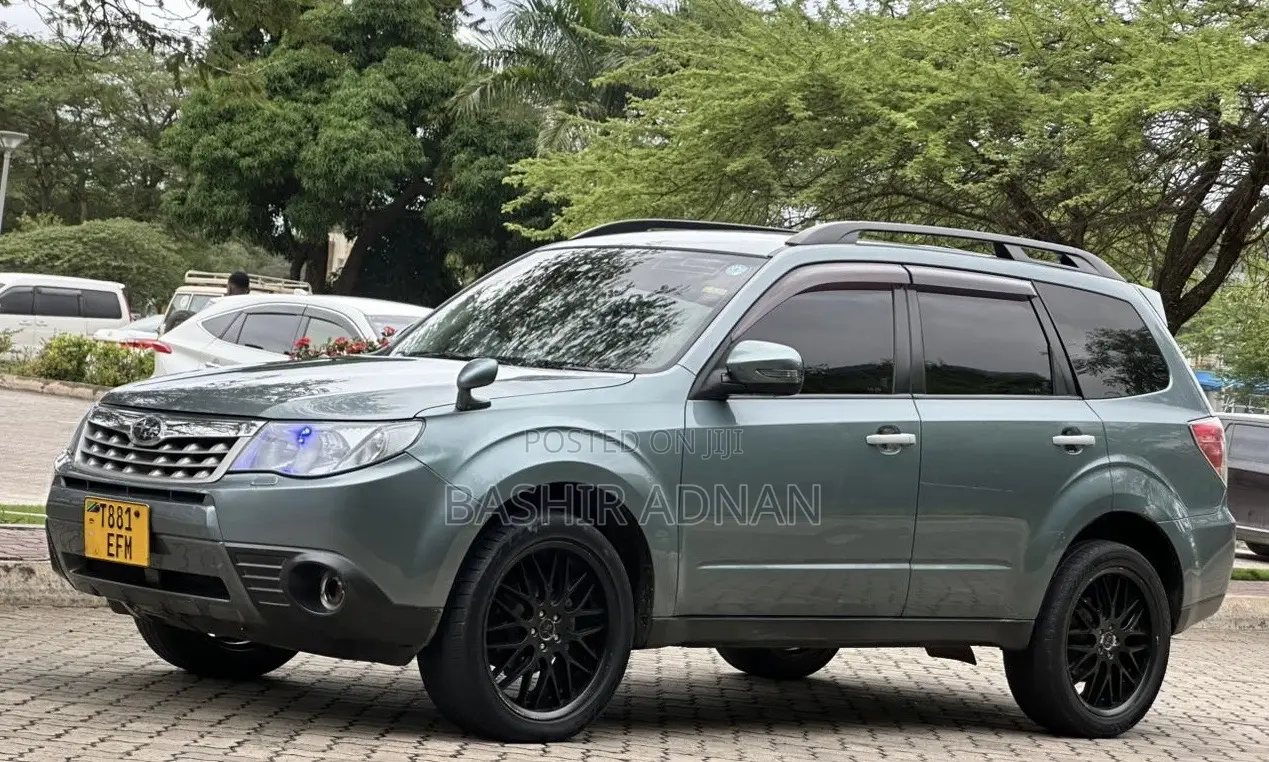 Subaru Forester 2012 Teal
