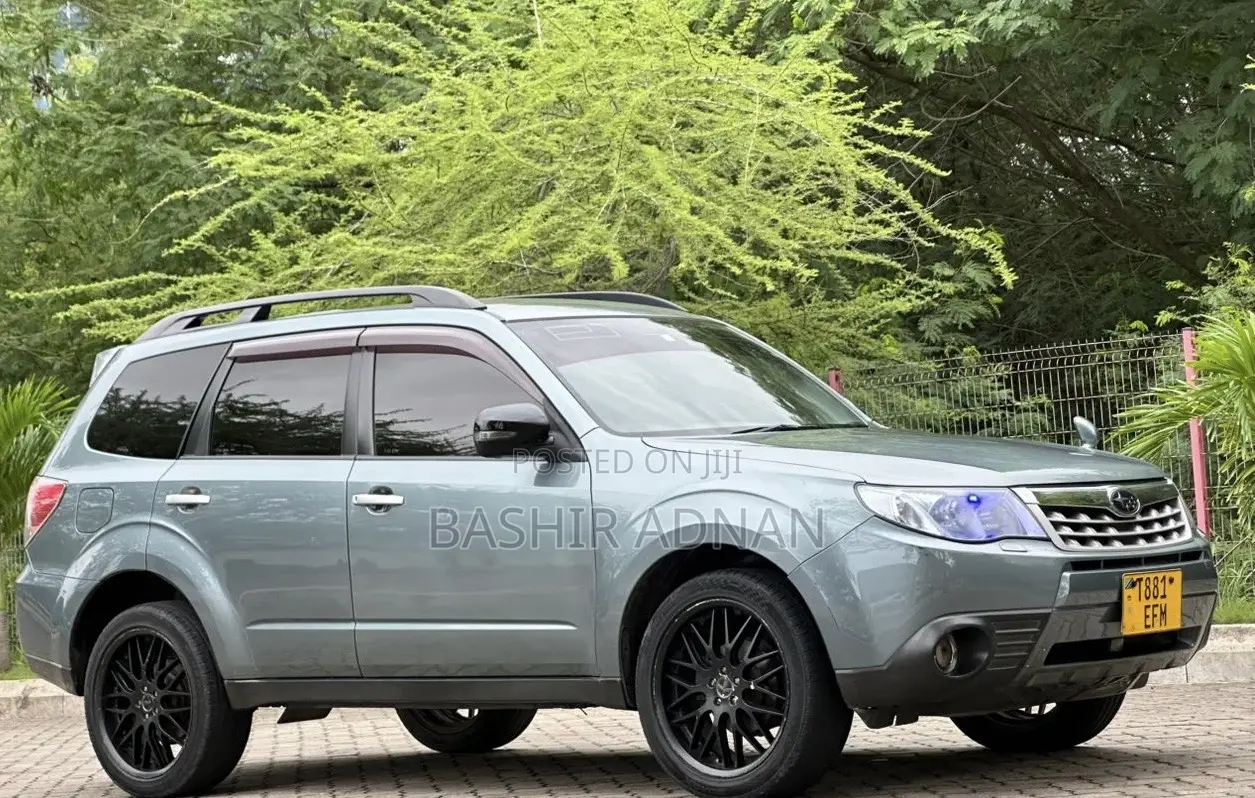 Subaru Forester 2012 Teal