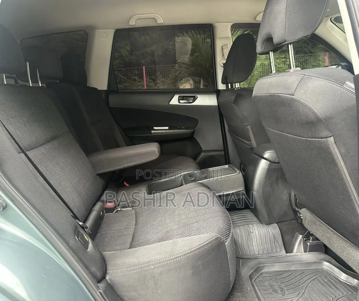 Subaru Forester 2012 Teal