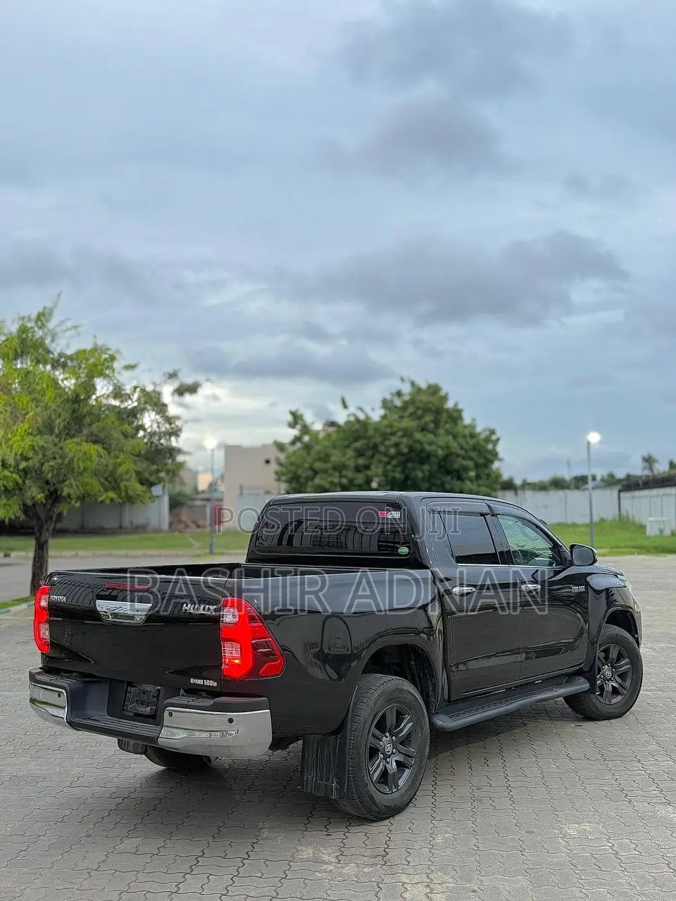 Toyota Hilux Revo Double Cab Deisel 2.4 RWD 2022 Black
