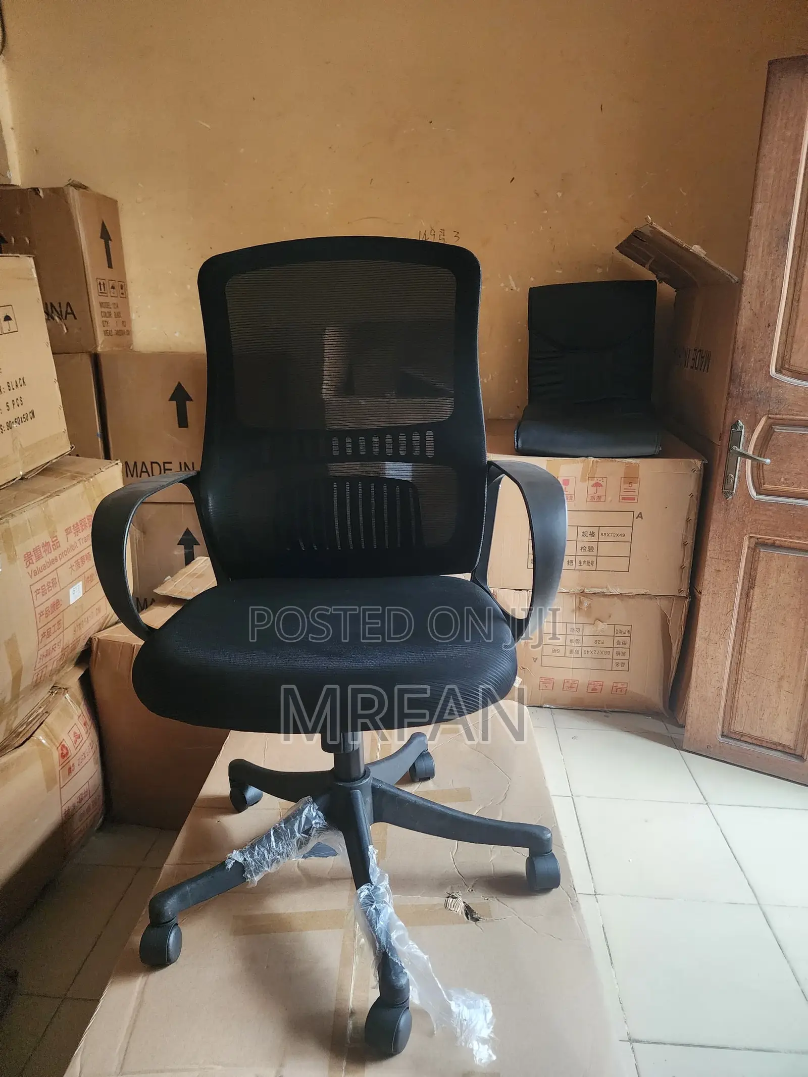 Office Char New Design Full Box