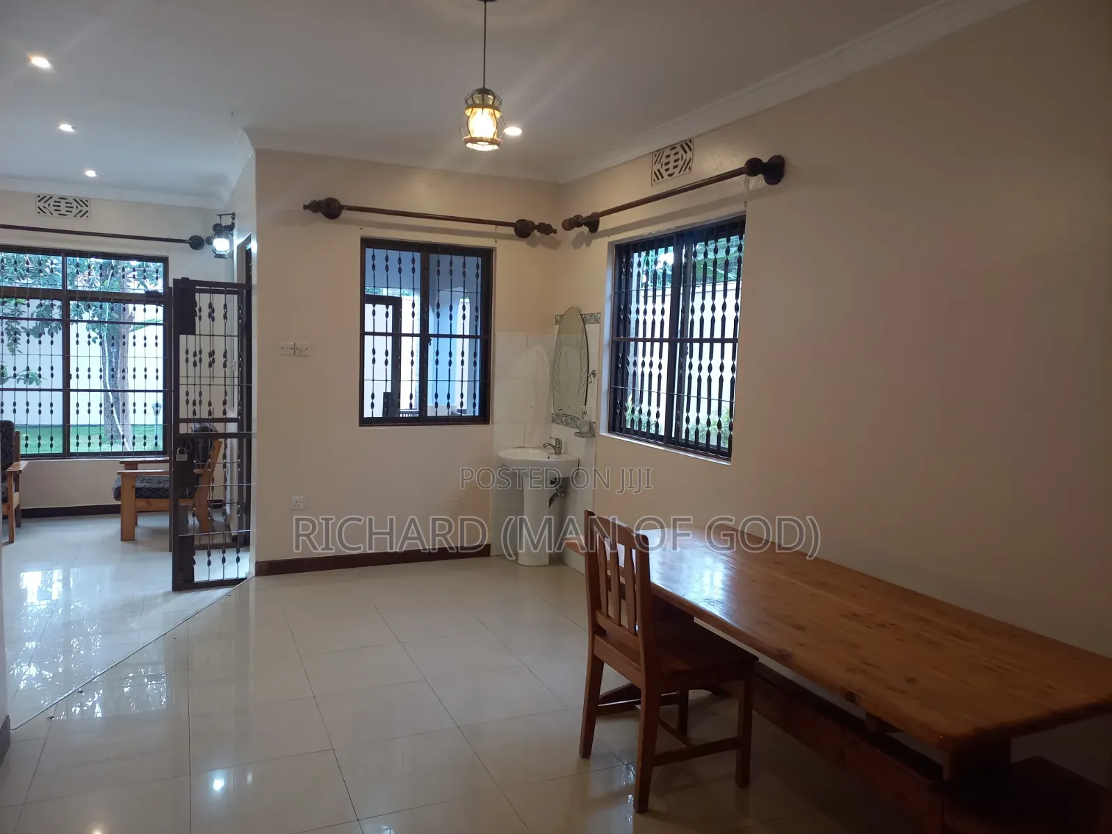 3bdrm Bungalow in Arusha for rent