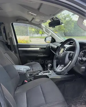 Toyota Hilux Revo Double Cab Deisel 2.4 AWD 2022 Black