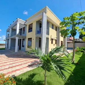 3bdrm Apartment in Mbezi for rent