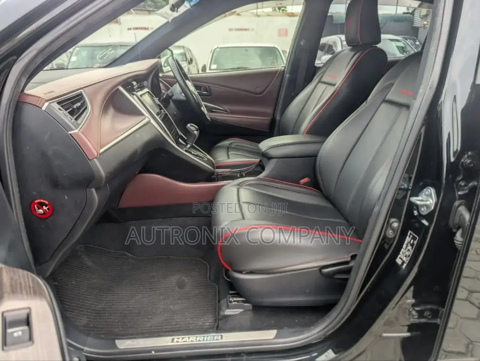 Toyota Harrier 2.0 4WD 2014 Black
