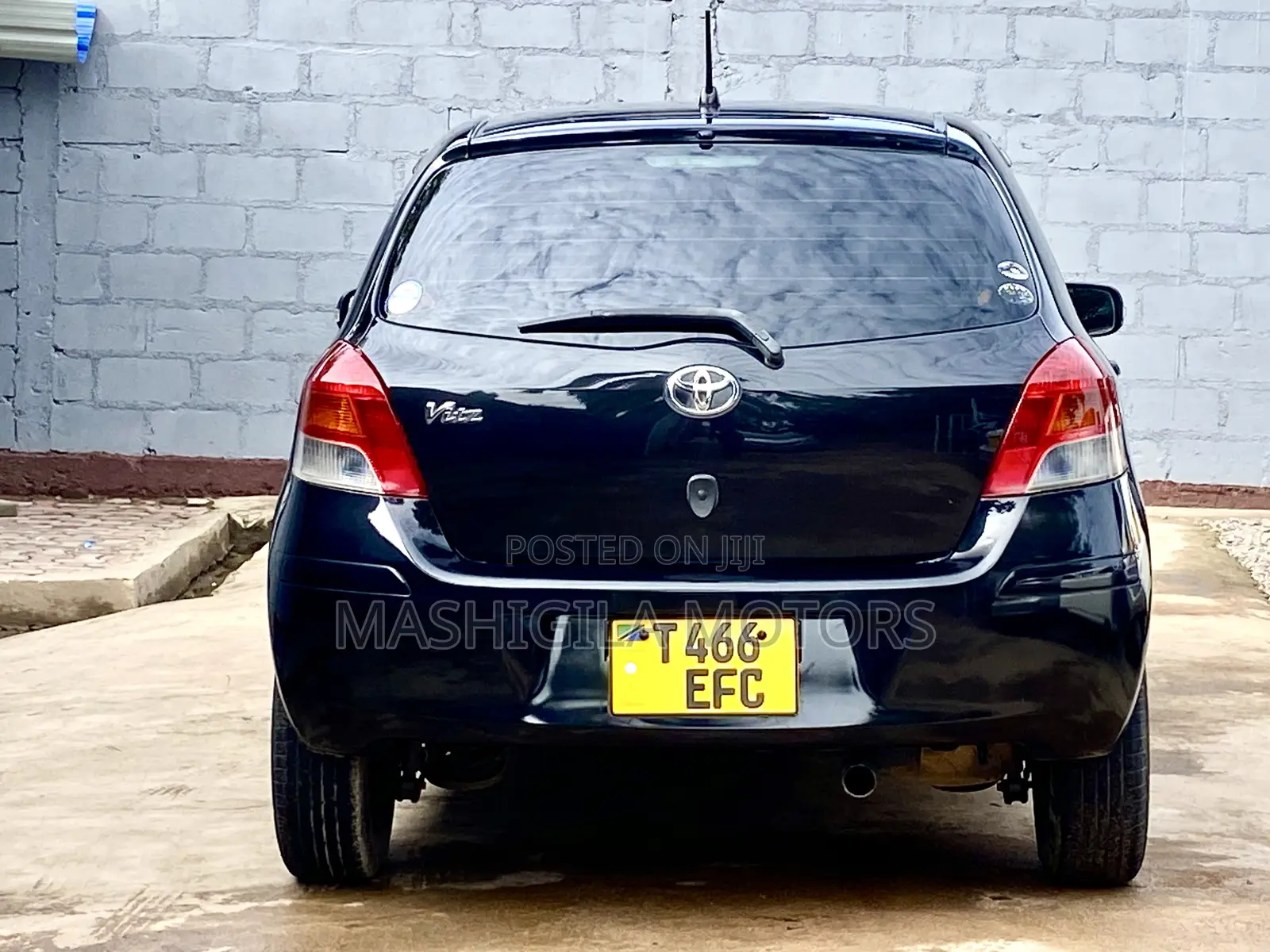 Toyota Vitz 2003 Black