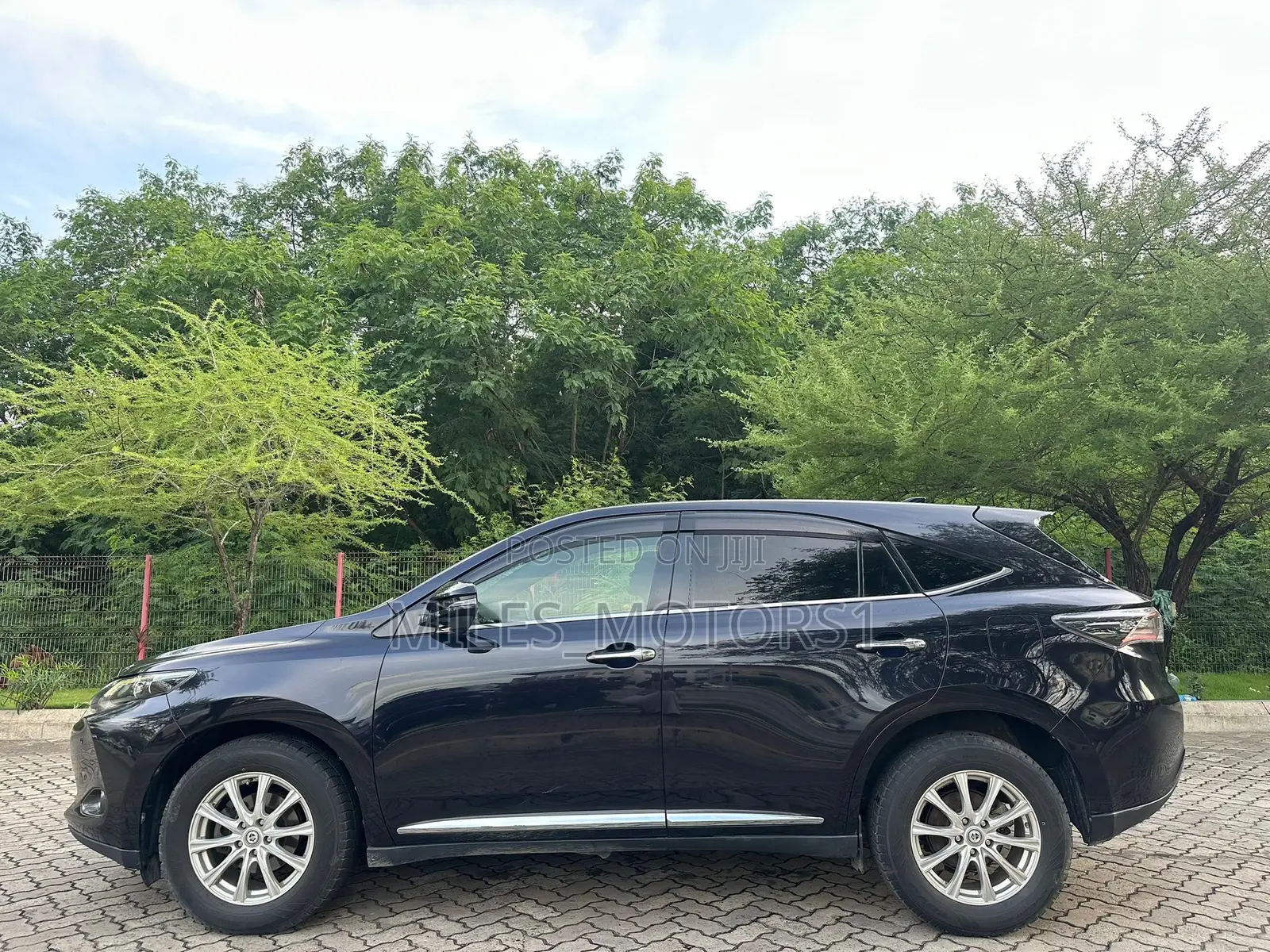 Toyota Harrier 2014 Black