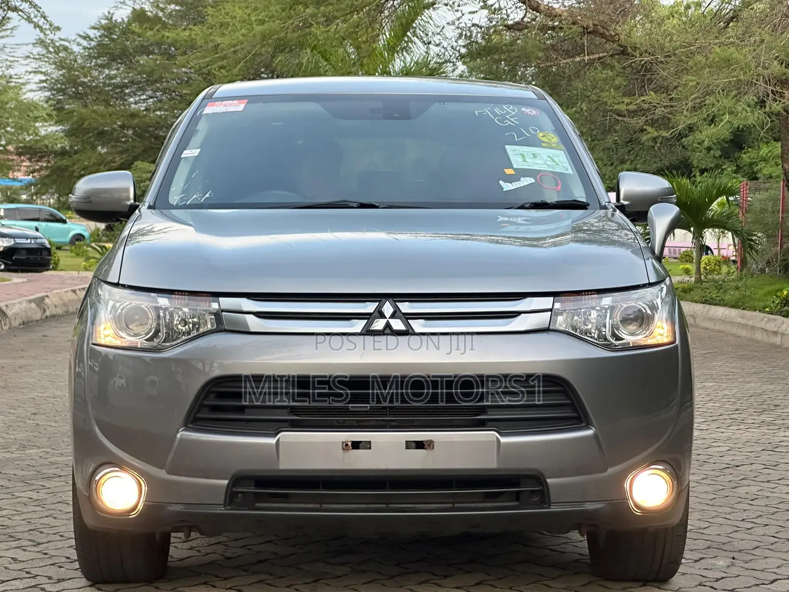 Mitsubishi Outlander 2014 Gray