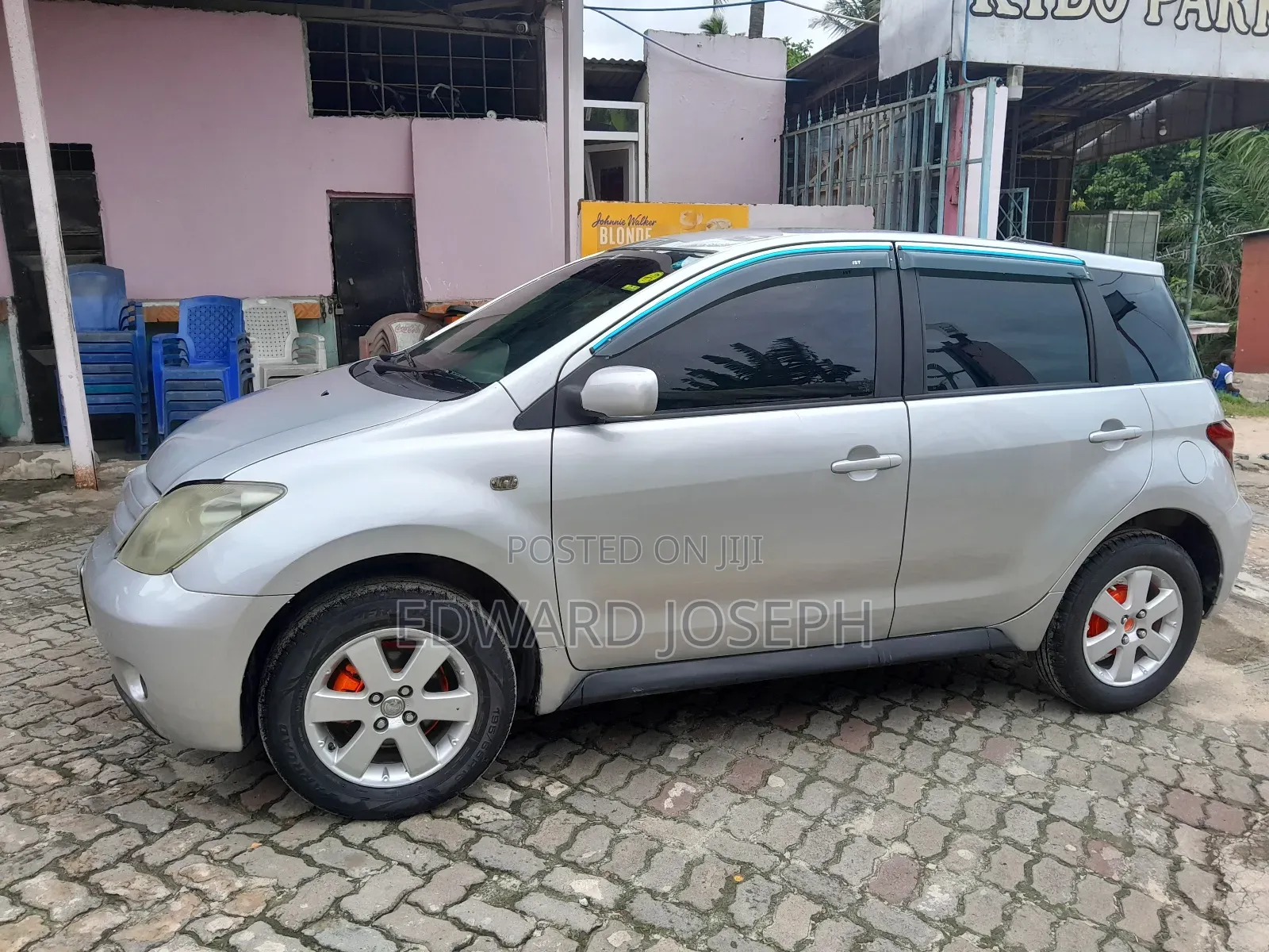 Toyota IST 2005 Silver