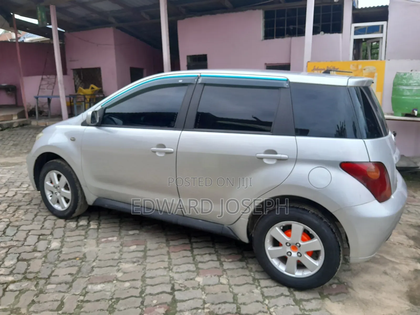 Toyota IST 2005 Silver