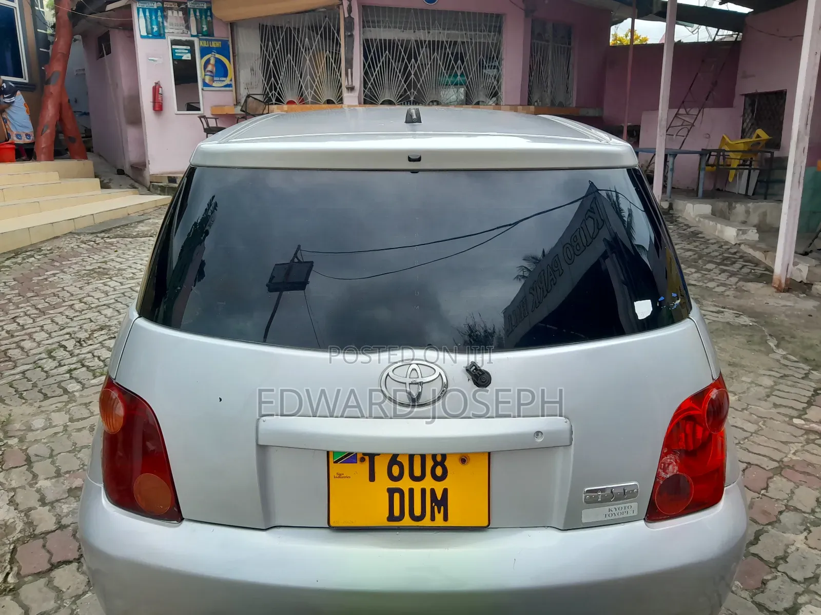 Toyota IST 2005 Silver