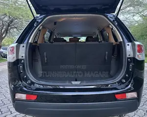 Mitsubishi Outlander 2014 Black