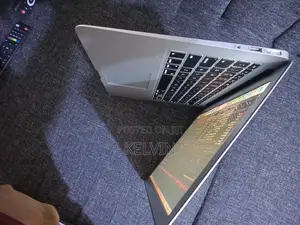 Laptop Apple MacBook 4GB Intel Core i5 HDD 128GB