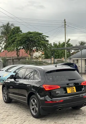 Audi Q5 2015 Black