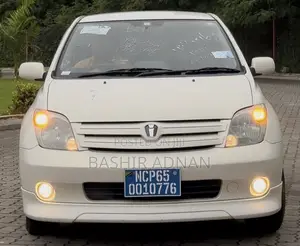 Toyota IST 2003 Pearl