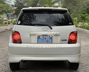 Toyota IST 2003 Pearl