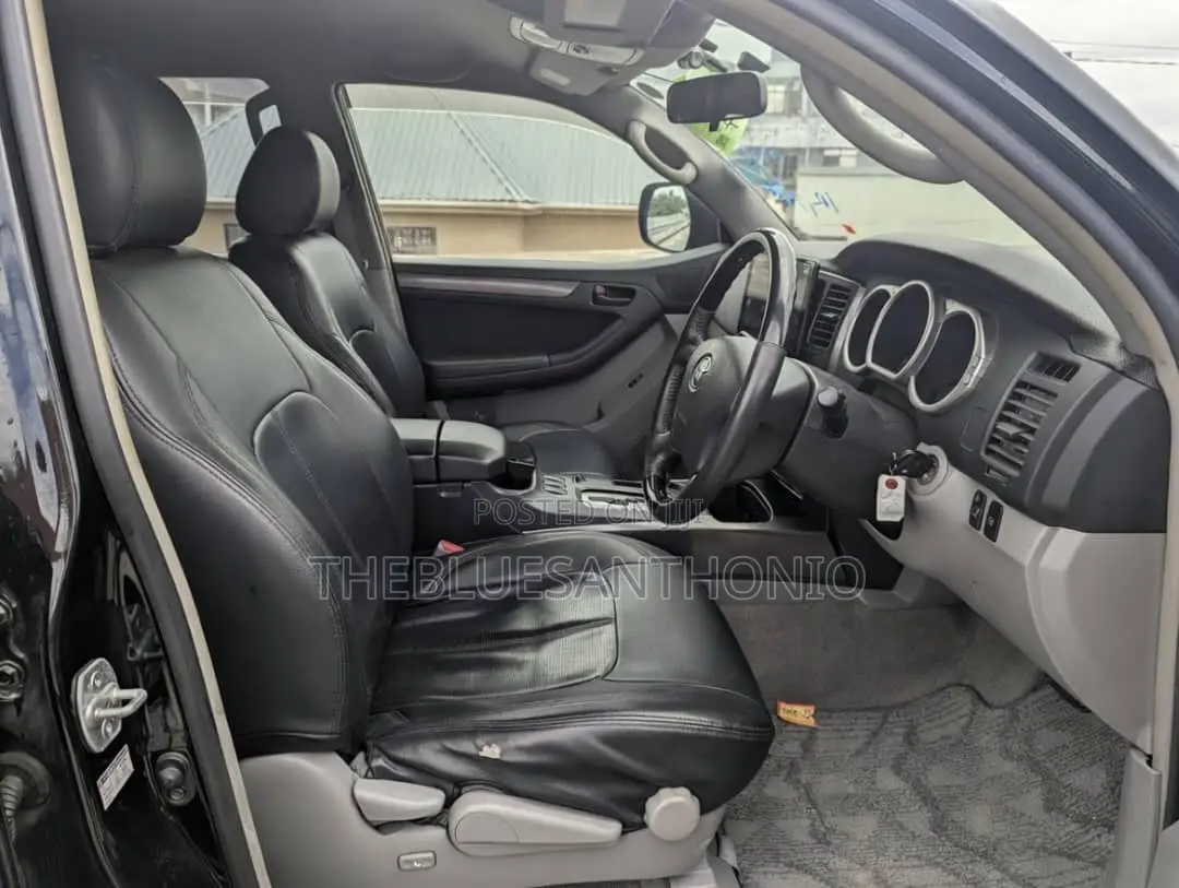 Toyota Hilux Surf 2008 Black