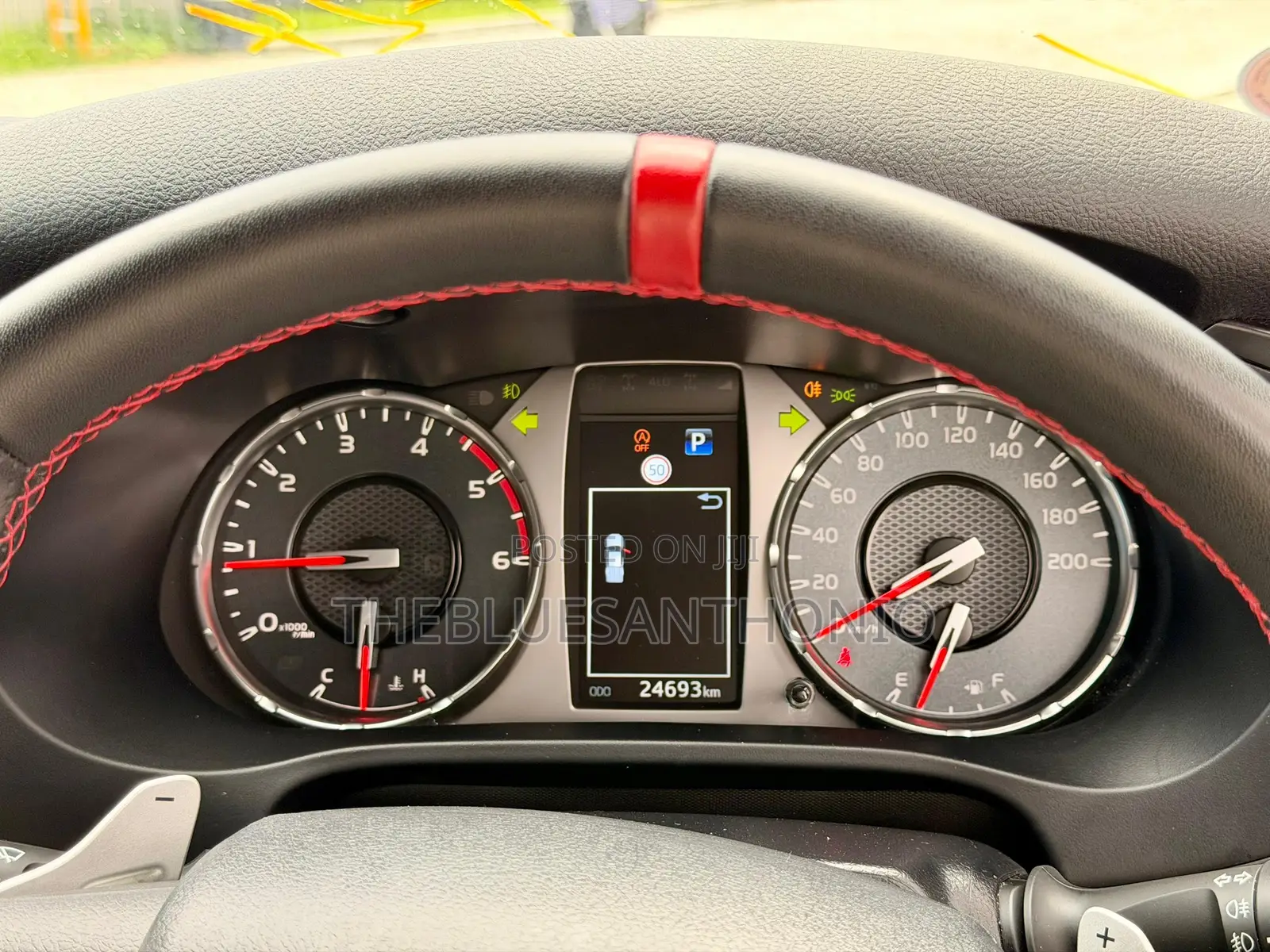 Toyota Hilux 2023 Black