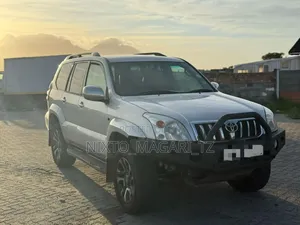 Toyota Land Cruiser Prado 2007 Silver