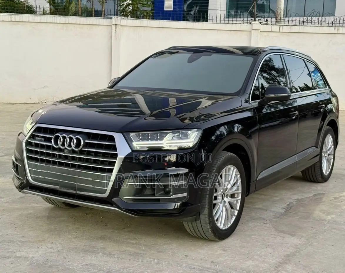 Audi Q7 2018 Black