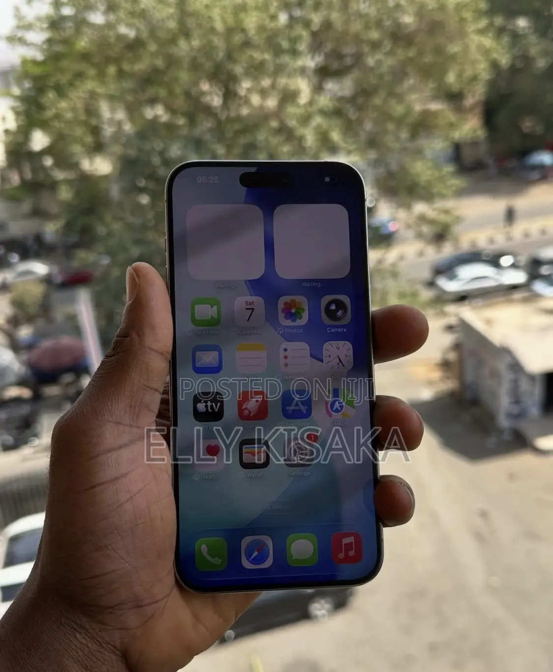 New Apple iPhone 15 Pro Max 256 GB Silver