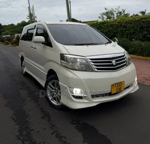 Toyota Alphard 2.4 Petrol AWD 2006 White