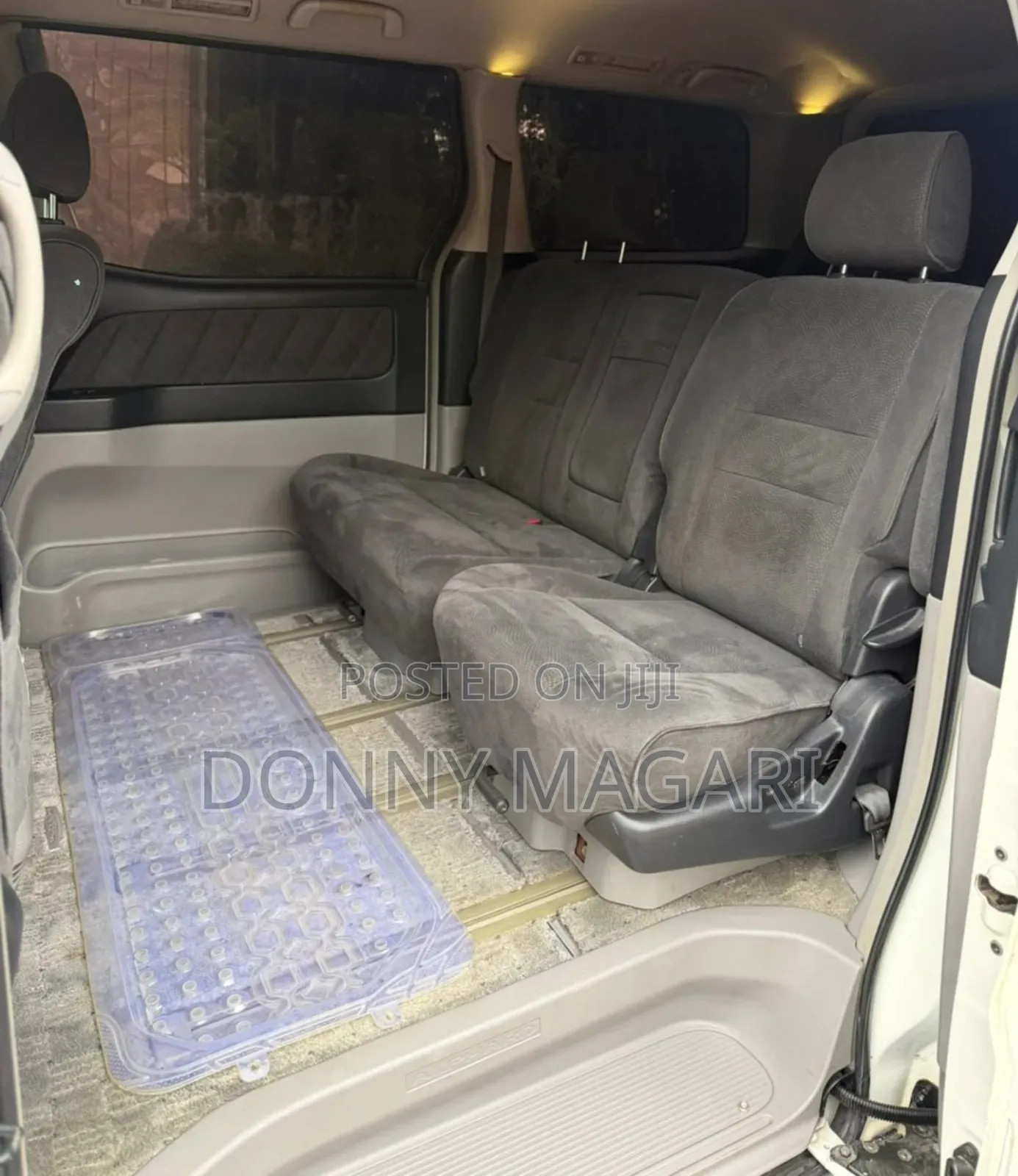 Toyota Alphard 2.4 Petrol AWD 2006 White