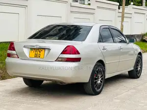 Toyota Mark II 2003 Silver