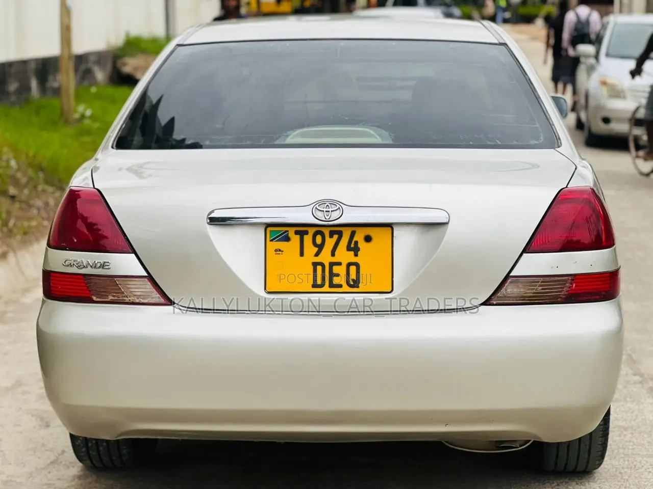 Toyota Mark II 2003 Silver