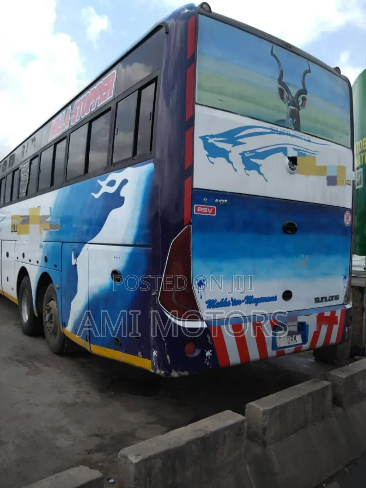 Yutong Sightseeing Bus 2019 White
