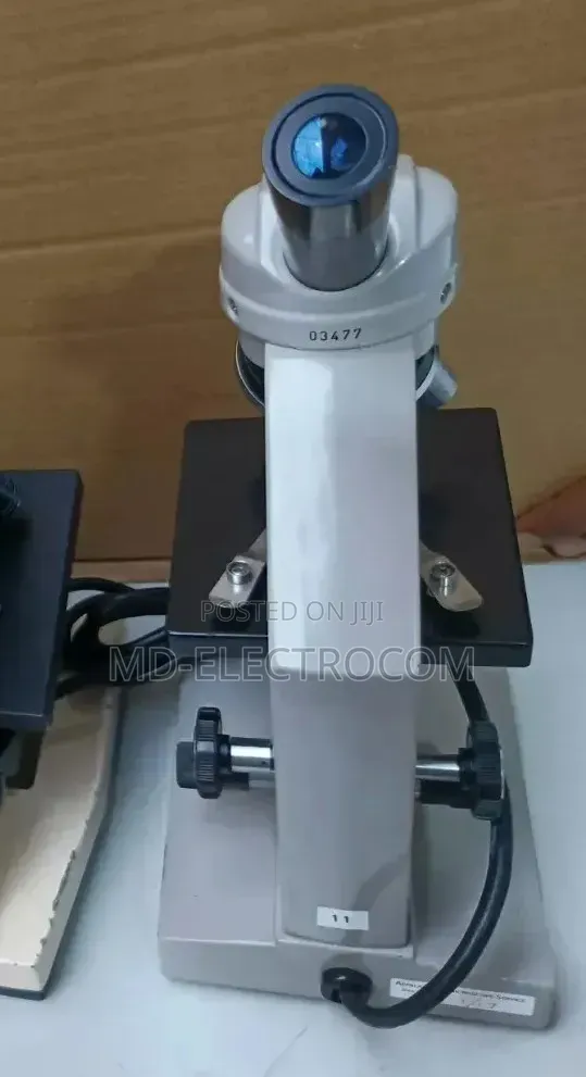 Edmund Scientific Student Compound Microscope.
