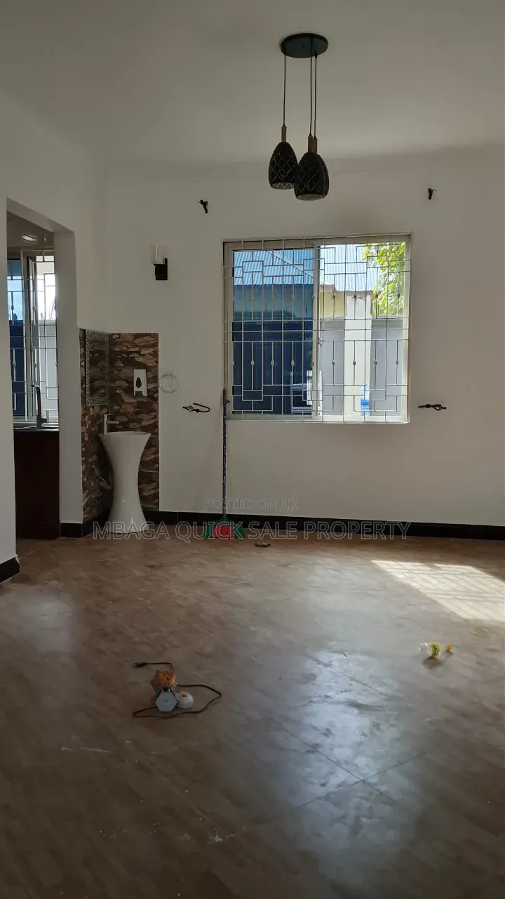 3bdrm Apartment in Madale, Kijitonyama for rent