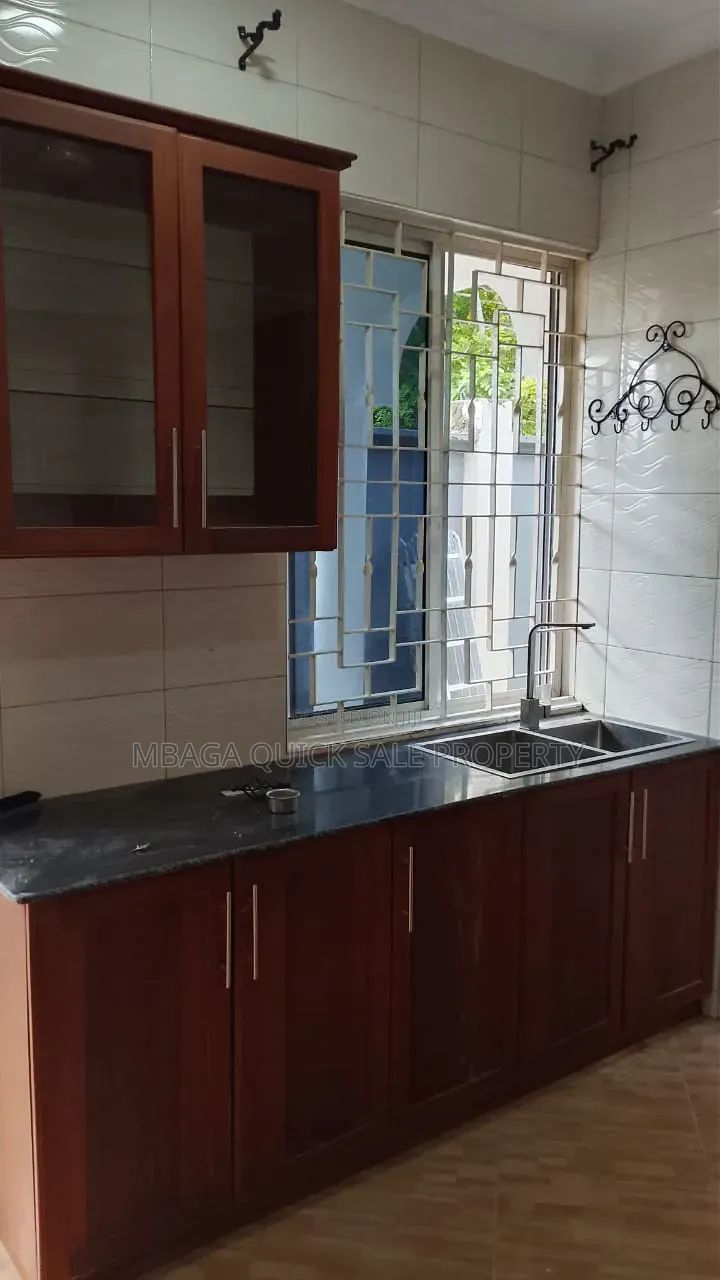 3bdrm Apartment in Madale, Kijitonyama for rent