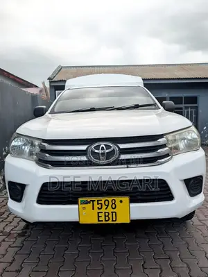 Toyota Hilux 2.0 VVT-i 2010 White