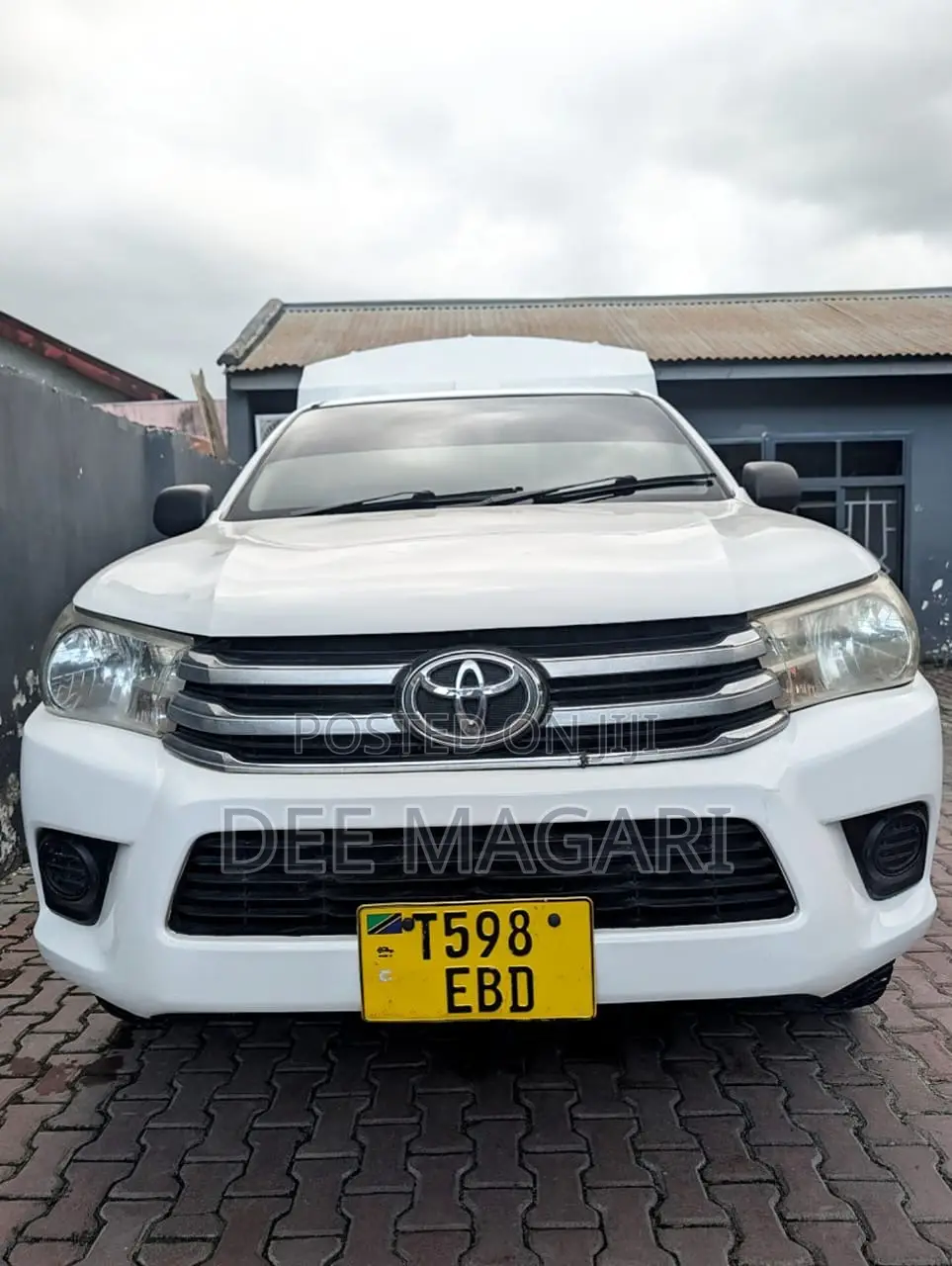 Toyota Hilux 2.0 VVT-i 2010 White