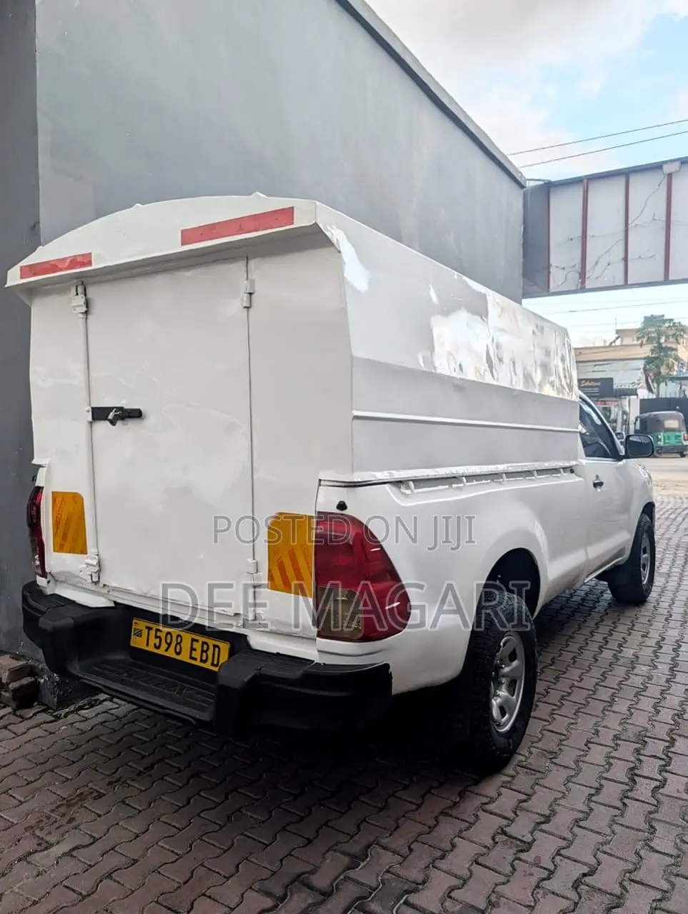 Toyota Hilux 2.0 VVT-i 2010 White