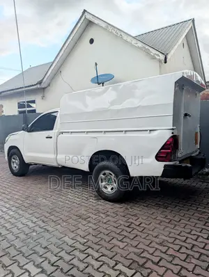Toyota Hilux 2.0 VVT-i 2010 White