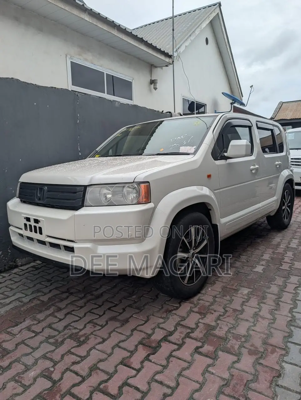 Honda Crossroad 2008 White