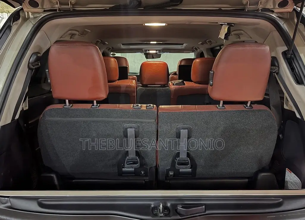 Lexus LX 2017 Gray