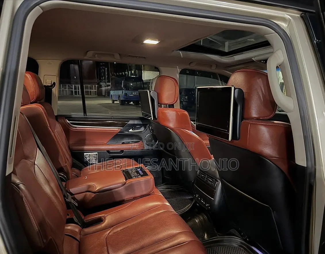 Lexus LX 2017 Gray