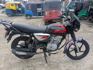 Bajaj Boxer X125 2025 Black
