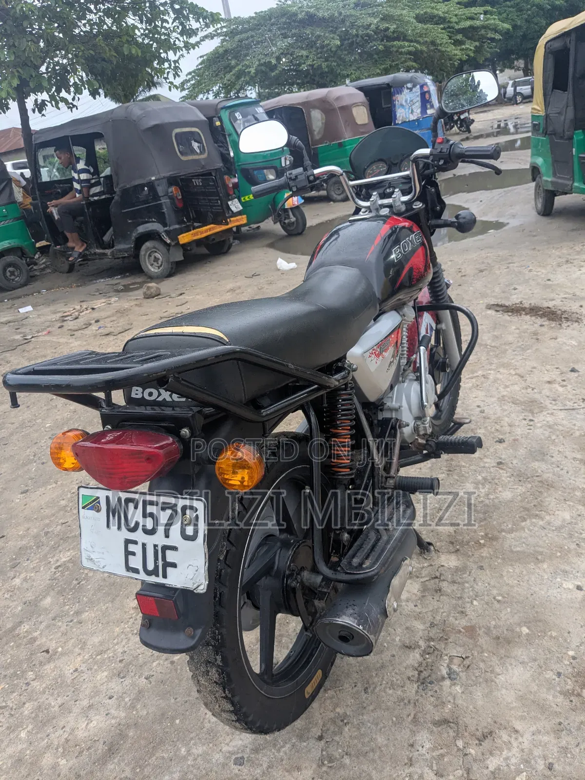 Bajaj Boxer X125 2025 Black