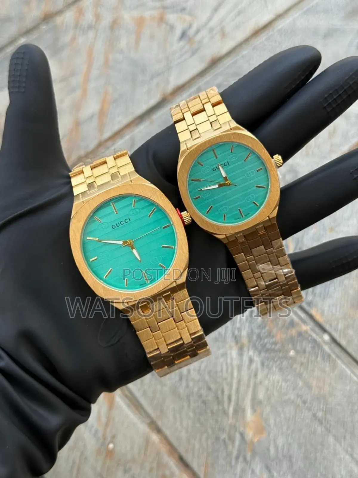 Watches 2 PCS Set or Saa 2 for Men's and Women's